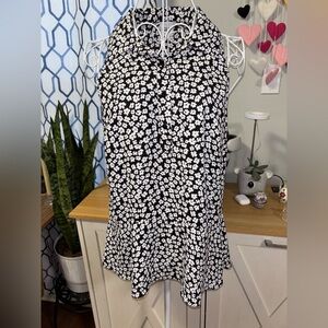 Cabi Top, Size Small.